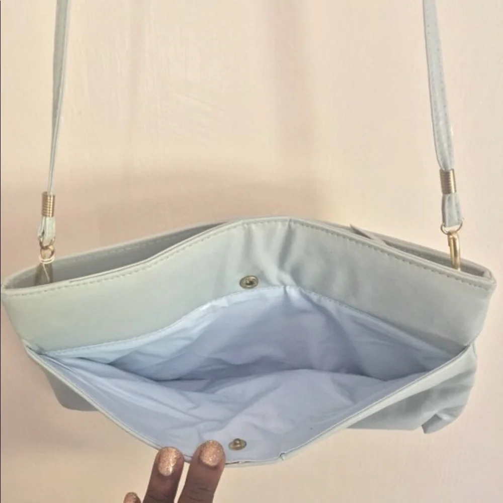 5/$25!! Vintage Light Blue Women's Bag